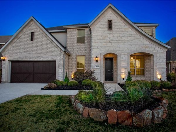 7600 Clear Rapids Drive, McKinney, TX 75071