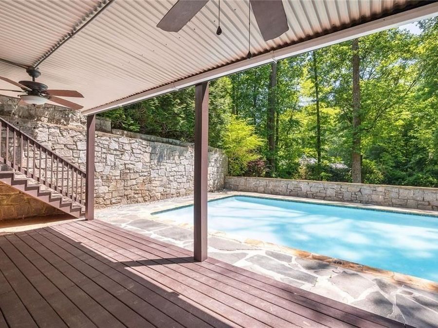 Property Image 32