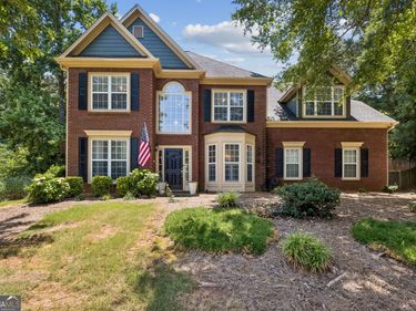 5059 Weatherstone Drive, Buford, GA 30519