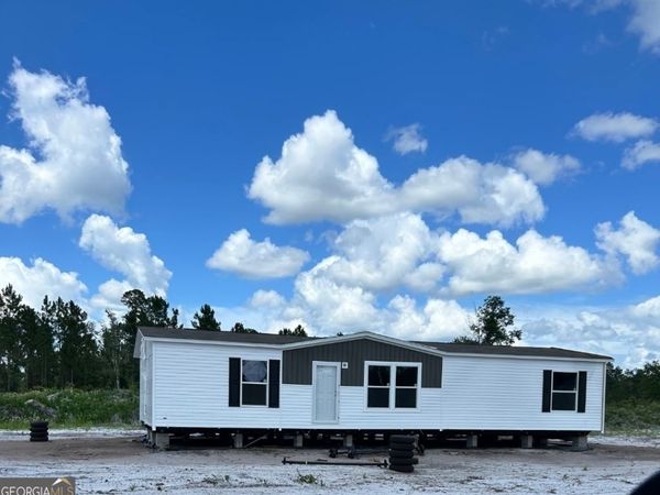 1268 Dogwood Lane, Folkston, GA 31537