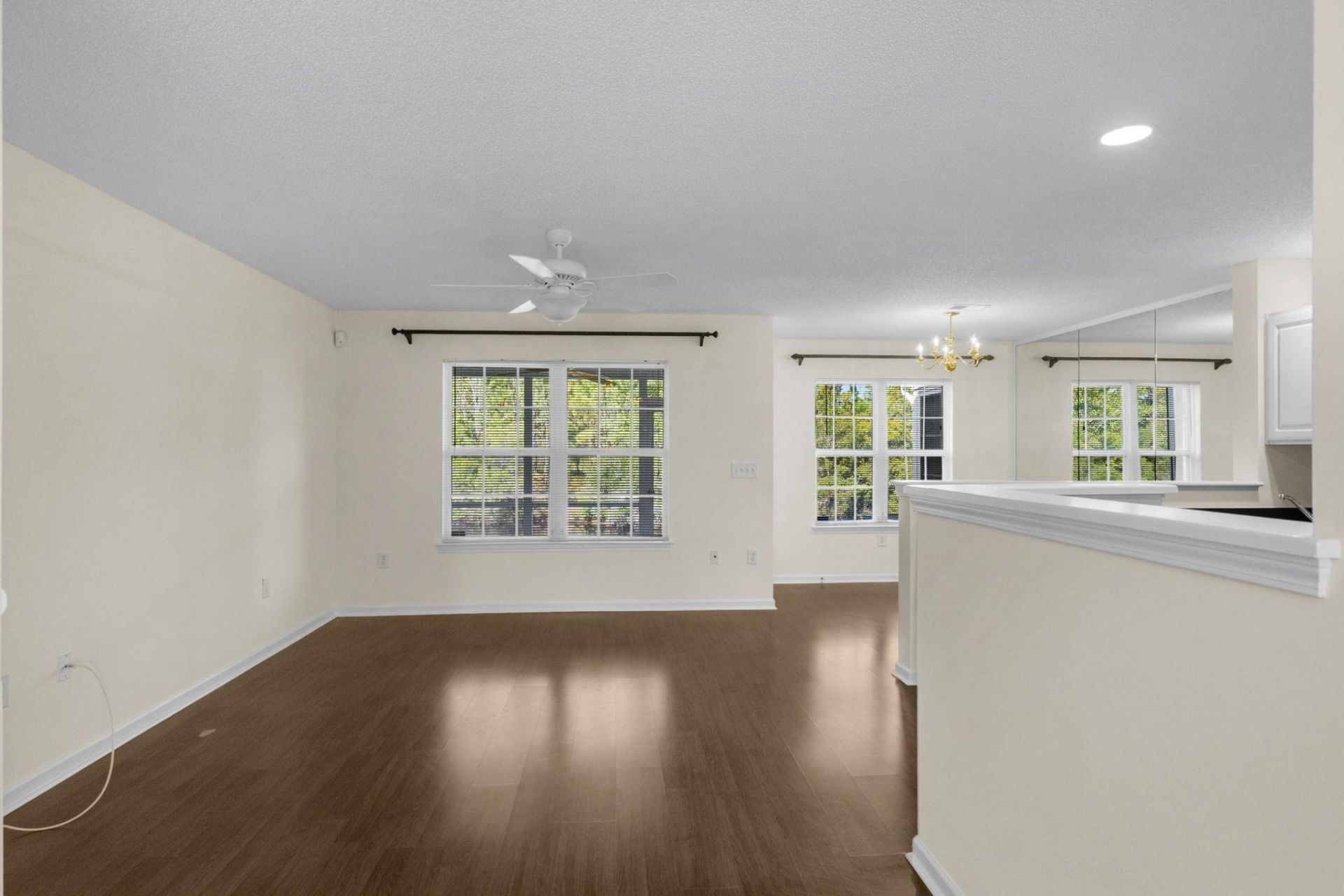 136 Sardis Dr.  Photo 12