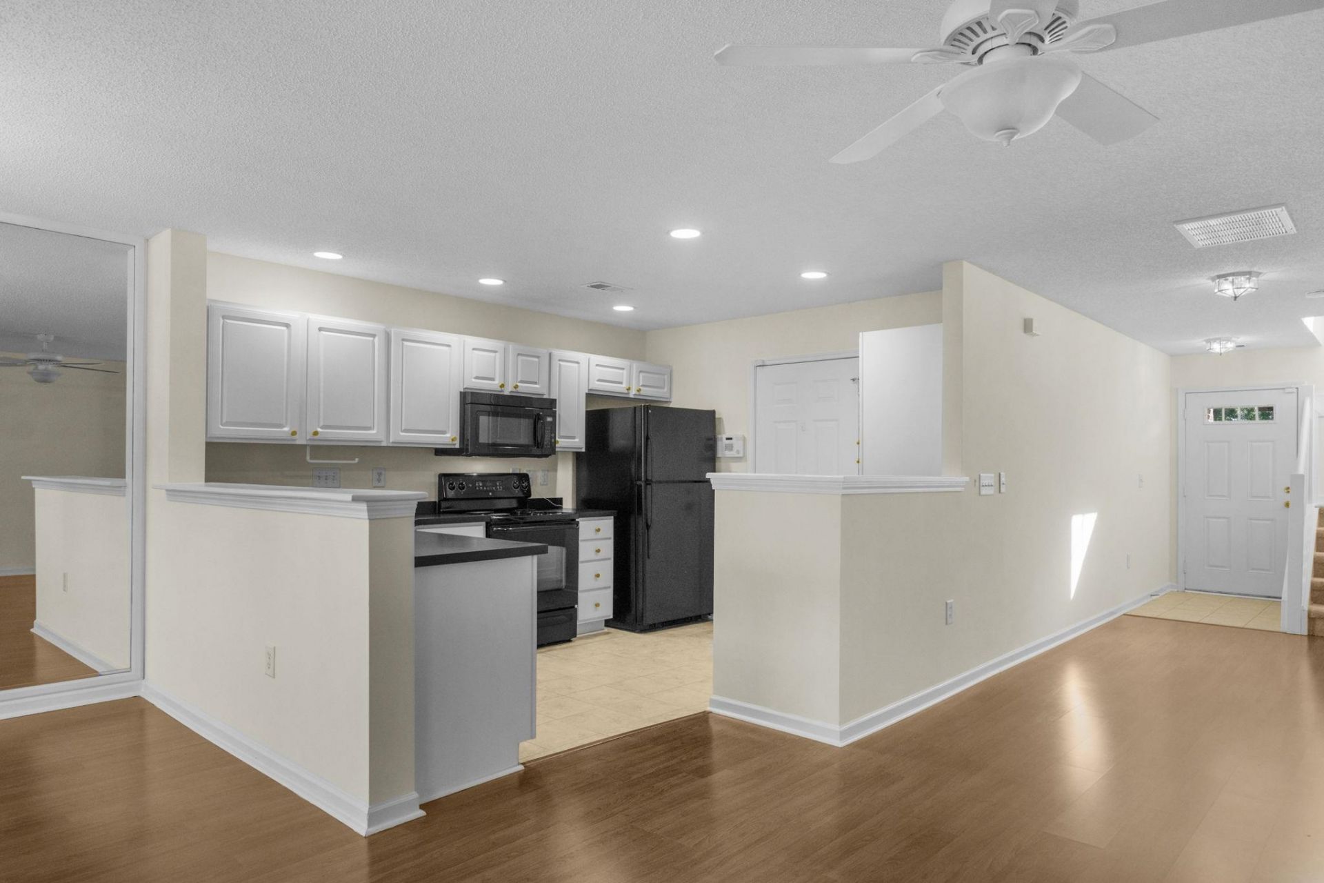 136 Sardis Dr.  Photo 20