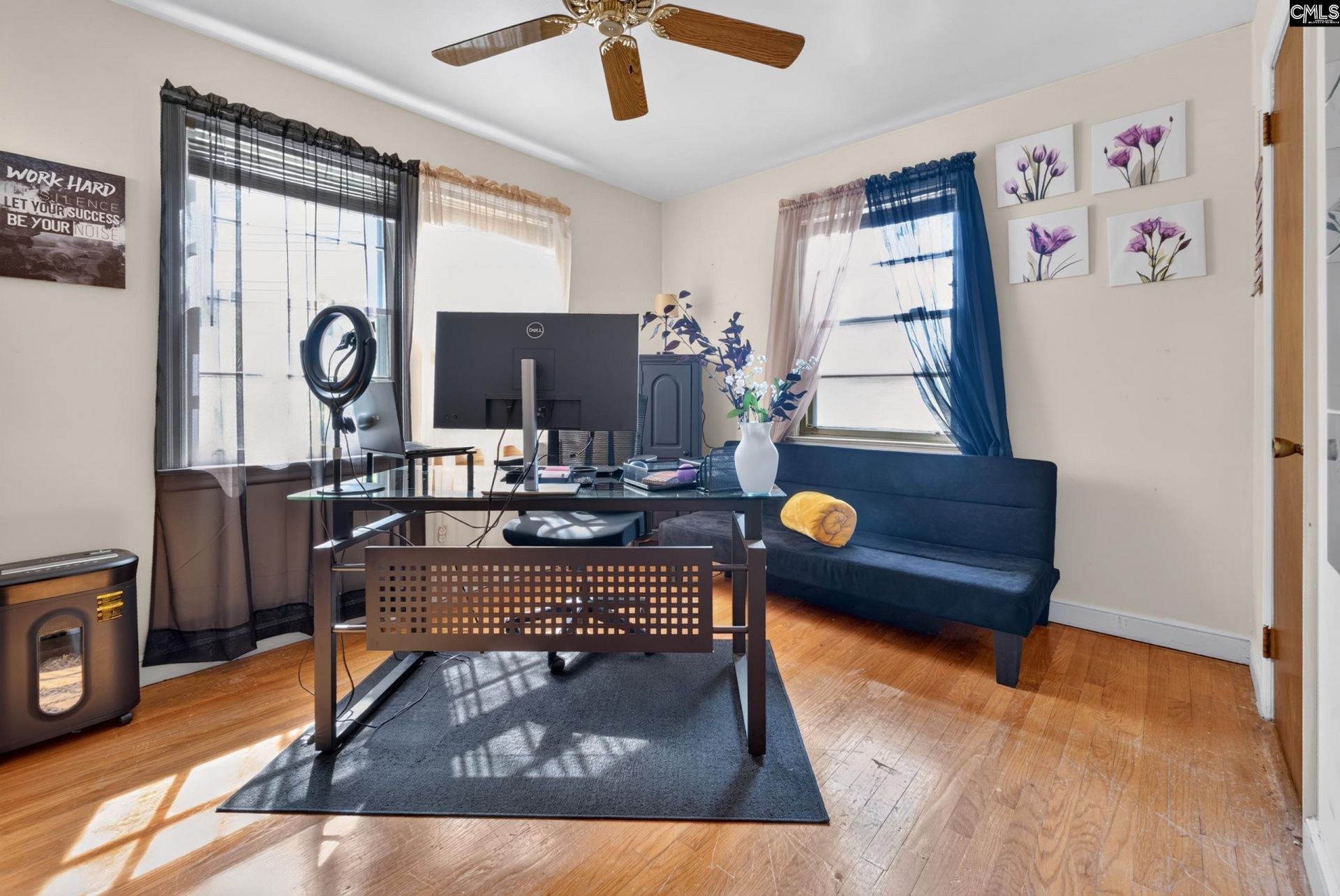 2027 Oakside Lane  Photo 12