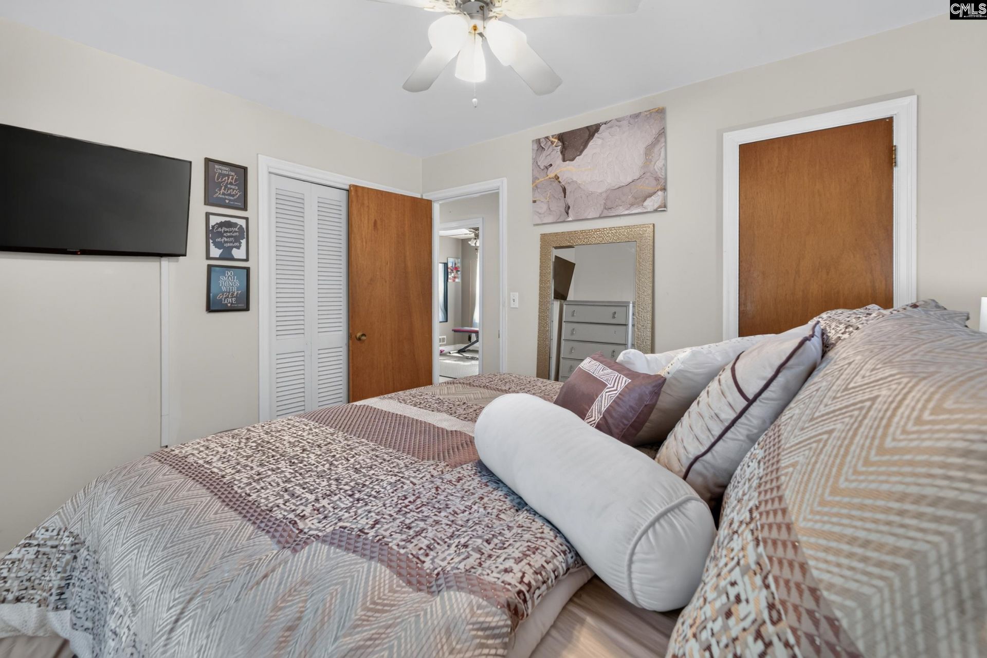 2027 Oakside Lane  Photo 9