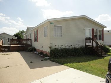 3954 Ryans Ridge, Raisinville Twp, MI 48161