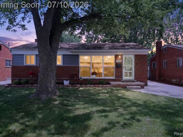 16543 Drake Street, Southgate, MI 48195