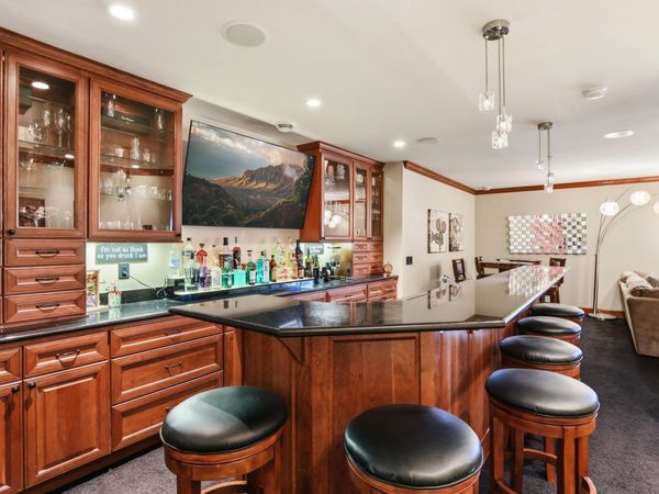 12250 Lakeview Drive N, Maple Grove, MN 55369