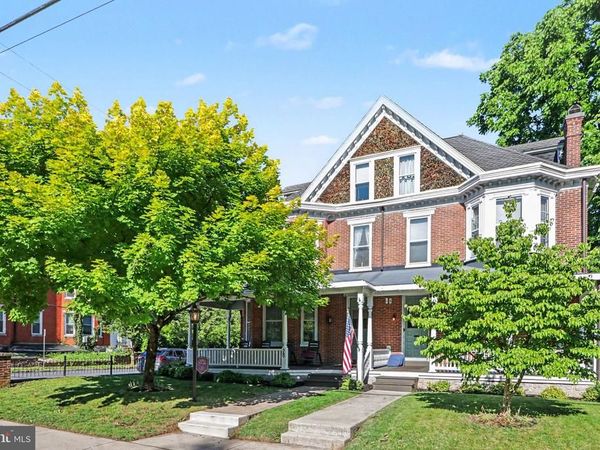 560 S HANOVER STREET, CARLISLE, PA 17013