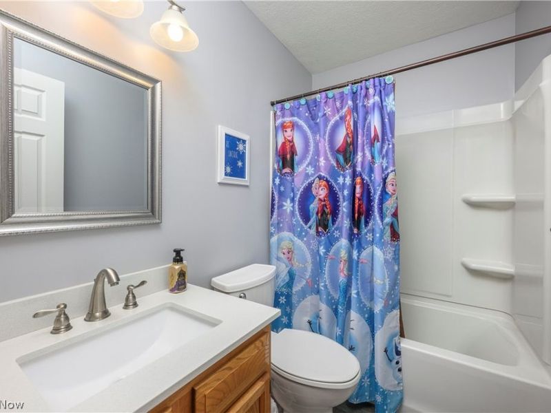 3176 Carie Hill Circle NW, Massillon, OH 44646 Photo 18