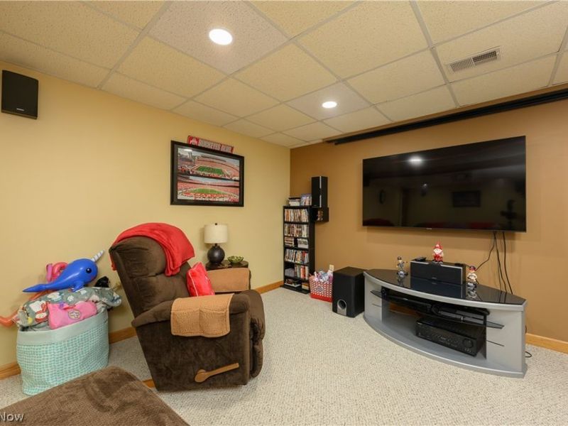 3176 Carie Hill Circle NW, Massillon, OH 44646 Photo 24