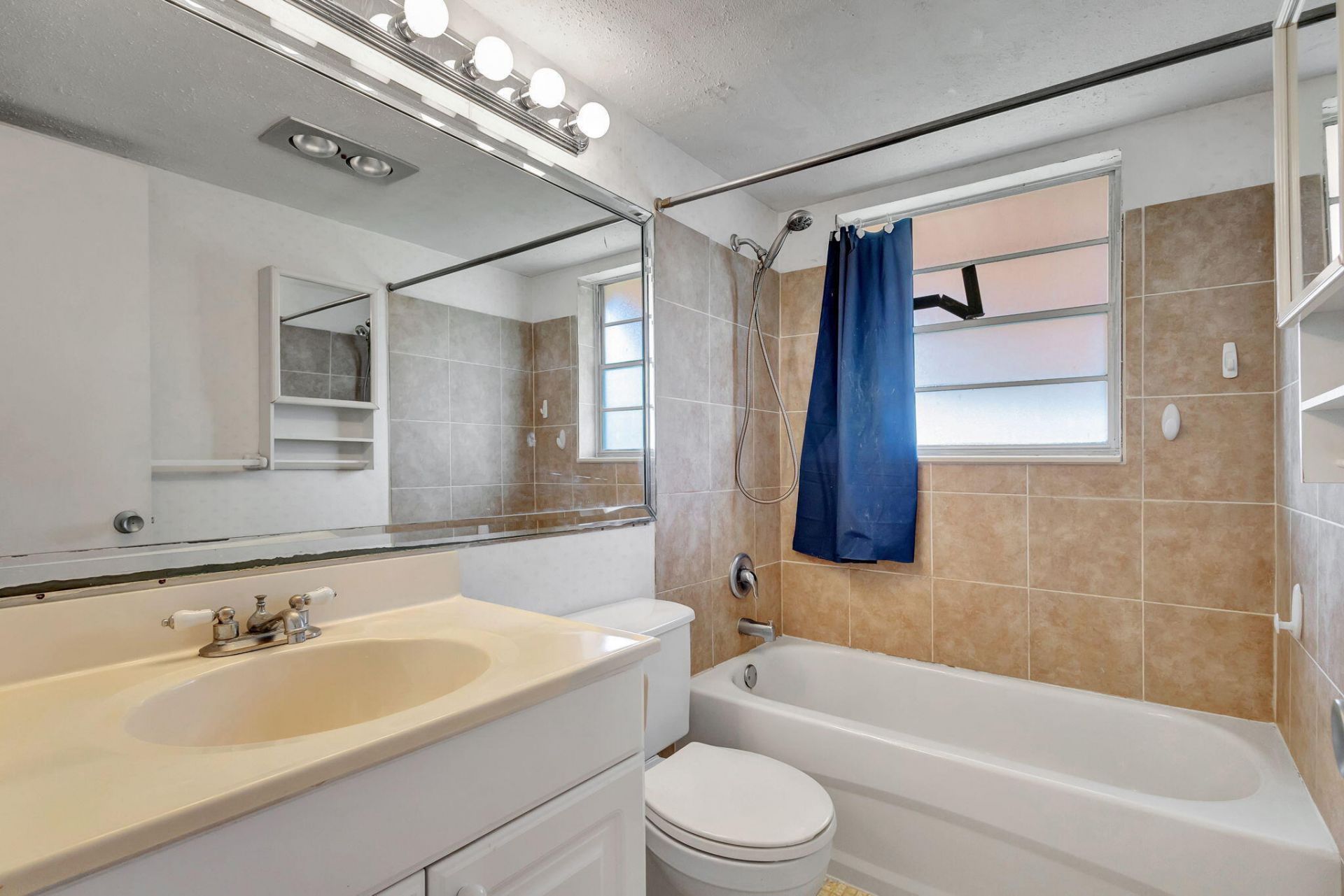 332 Sheffield N, West Palm Beach, FL 33417 Photo