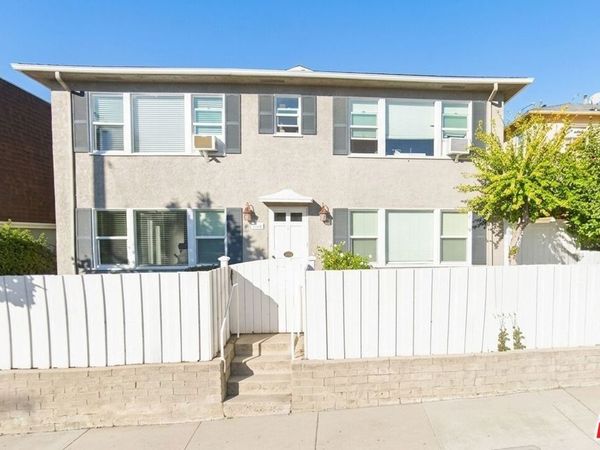 4121 Ocean View Boulevard, Unit D, Montrose, CA 91020