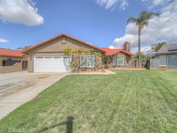 9221 Signature, Jurupa Valley, CA 92509