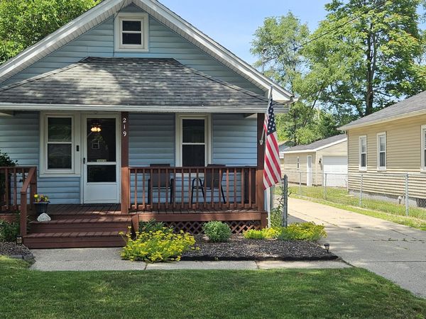 219 Abbie Street SE, Grand Rapids, MI 49548