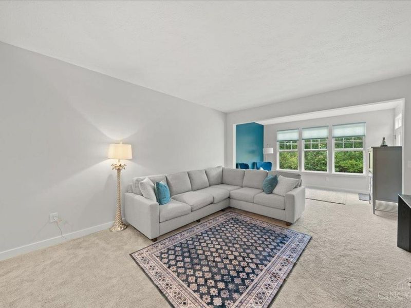 7908 Pinnacle Point Drive, West Chester, OH 45069 Photo 9