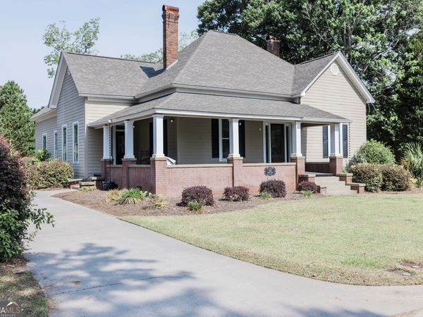 610 Ridge Avenue N, Tifton, GA 31794