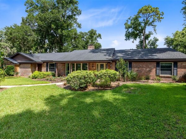 105 PINE TREE LANE, ALTAMONTE SPRINGS, FL 32714