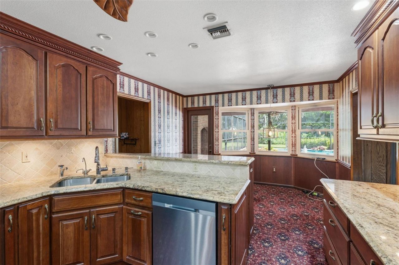 105 Pine Tree Lane, Altamonte Springs, FL 32714 Photo