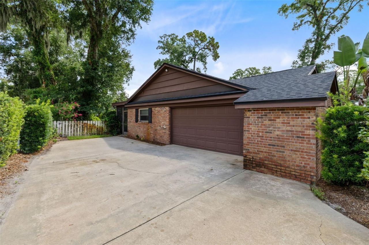 105 Pine Tree Lane, Altamonte Springs, FL 32714 Photo