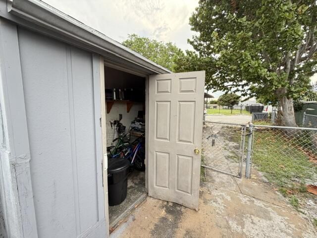 714 S H Street, Lake Worth Beach, FL 33460 Photo