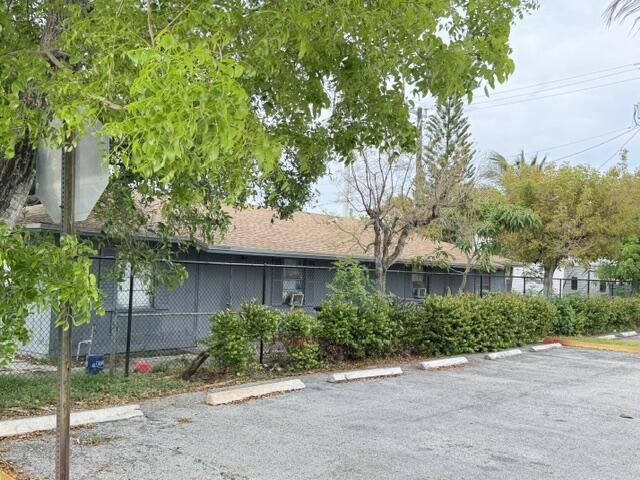 714 S H Street, Lake Worth Beach, FL 33460 Photo