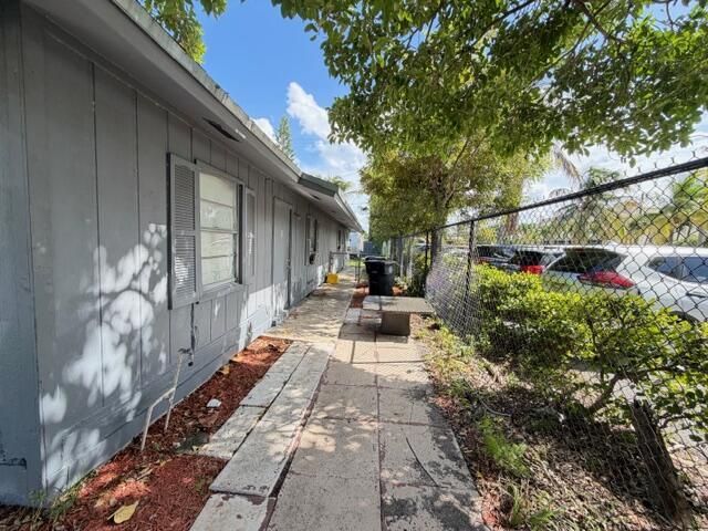 714 S H Street, Lake Worth Beach, FL 33460 Photo