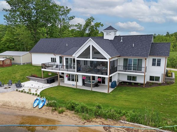 17463 N Suwanee Trail, Howard City, MI 49329