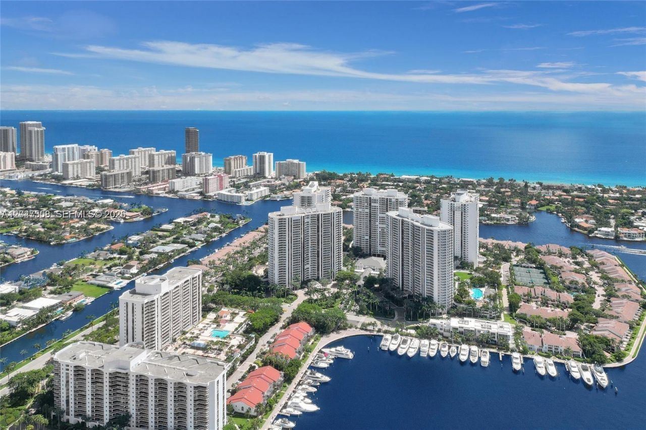 3640 Yacht Club Dr , Unit 1903, Aventura, FL 33180 Photo