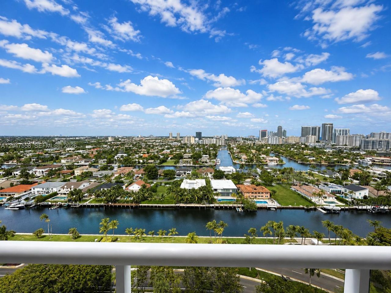3640 Yacht Club Dr , Unit 1903, Aventura, FL 33180 Photo