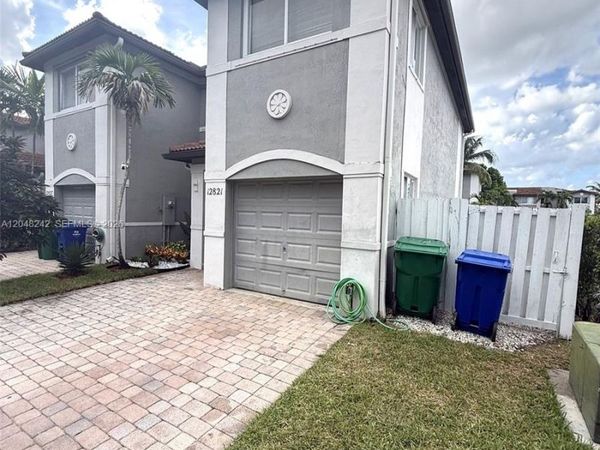 12821 SW 29th St , Miramar, FL 33027