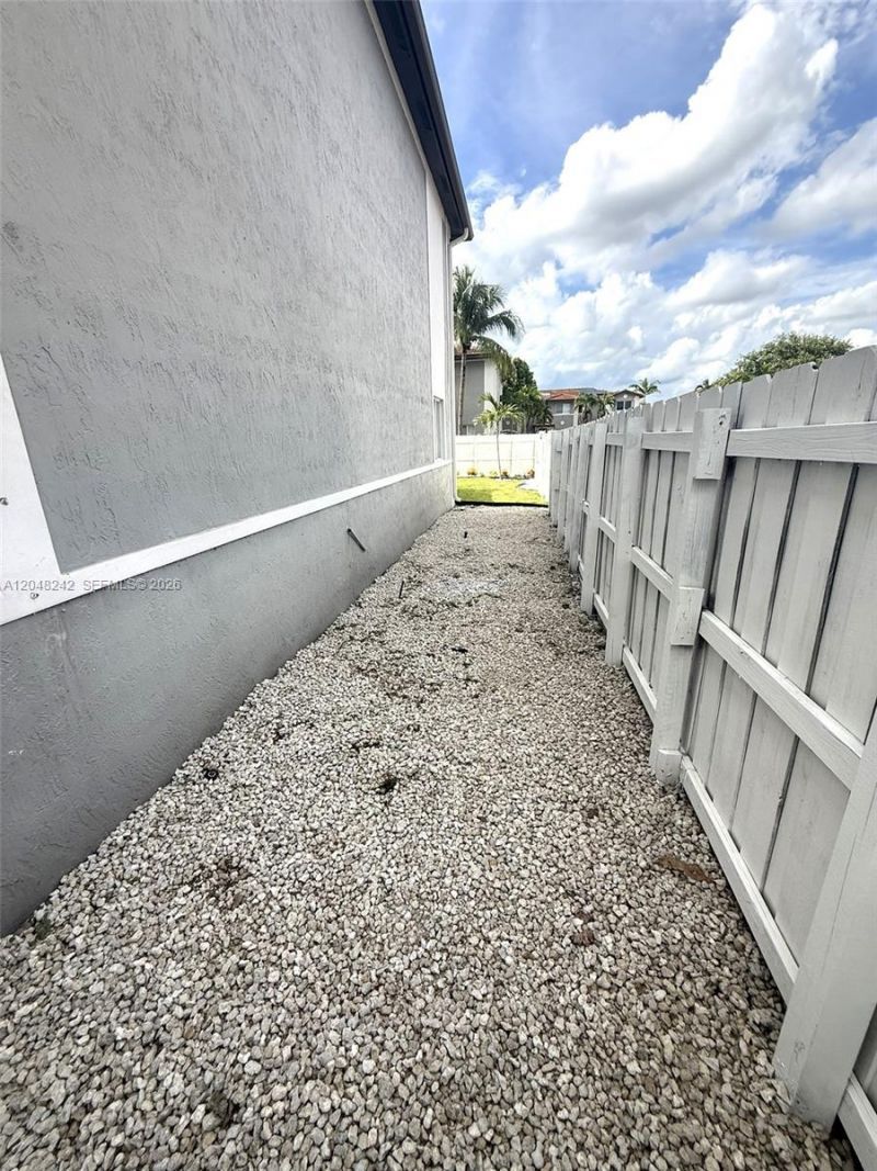 12821 SW 29th St , Miramar, FL 33027 Photo