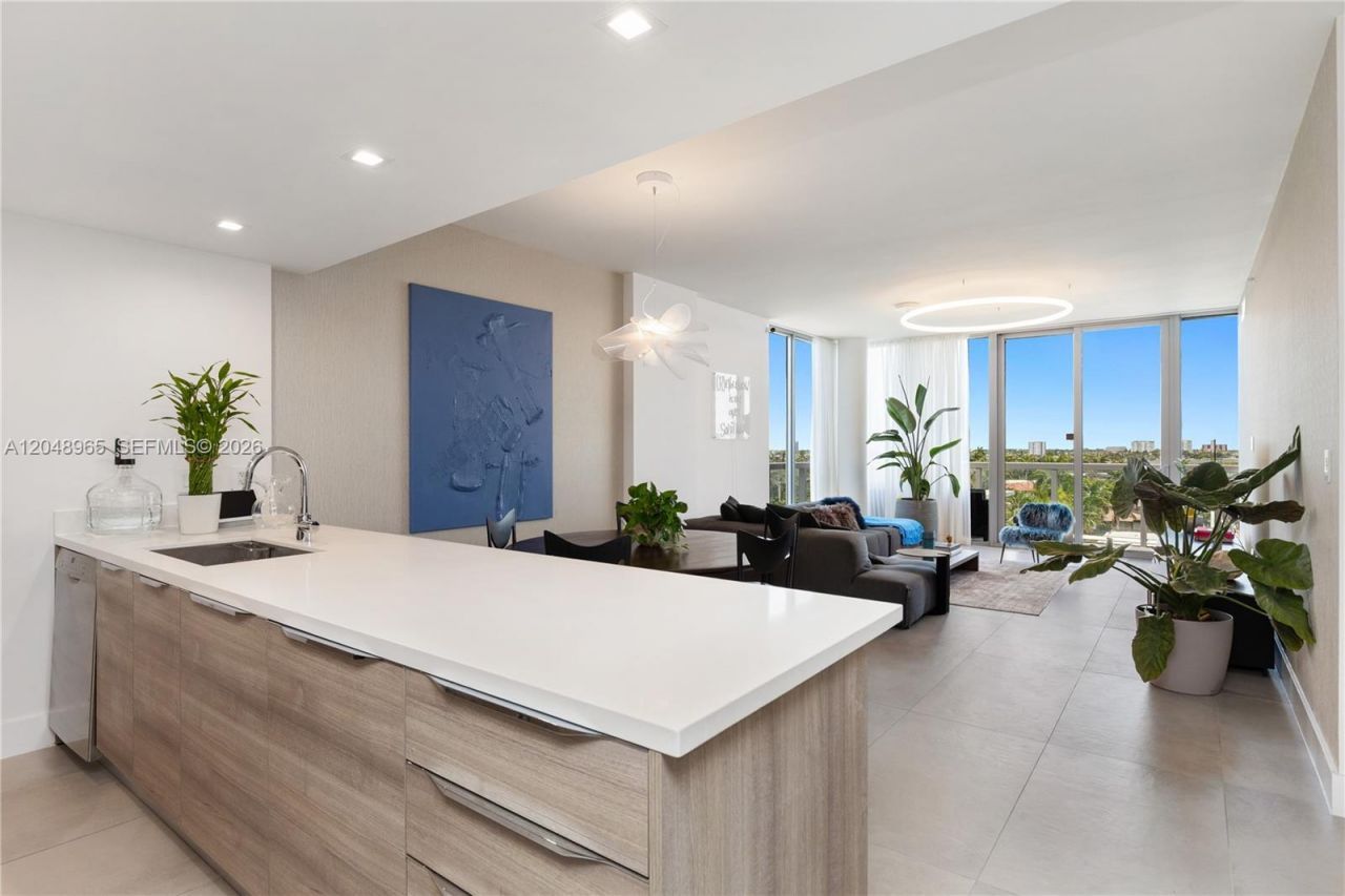 9940 W Bay Harbor Dr , Unit 7G-S, Bay Harbor Islands, FL 33154 Photo