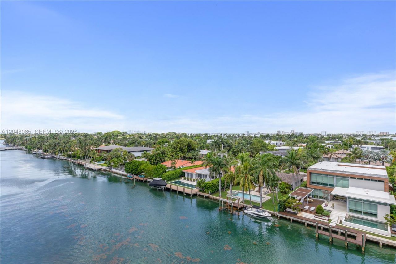 9940 W Bay Harbor Dr , Unit 7G-S, Bay Harbor Islands, FL 33154 Photo