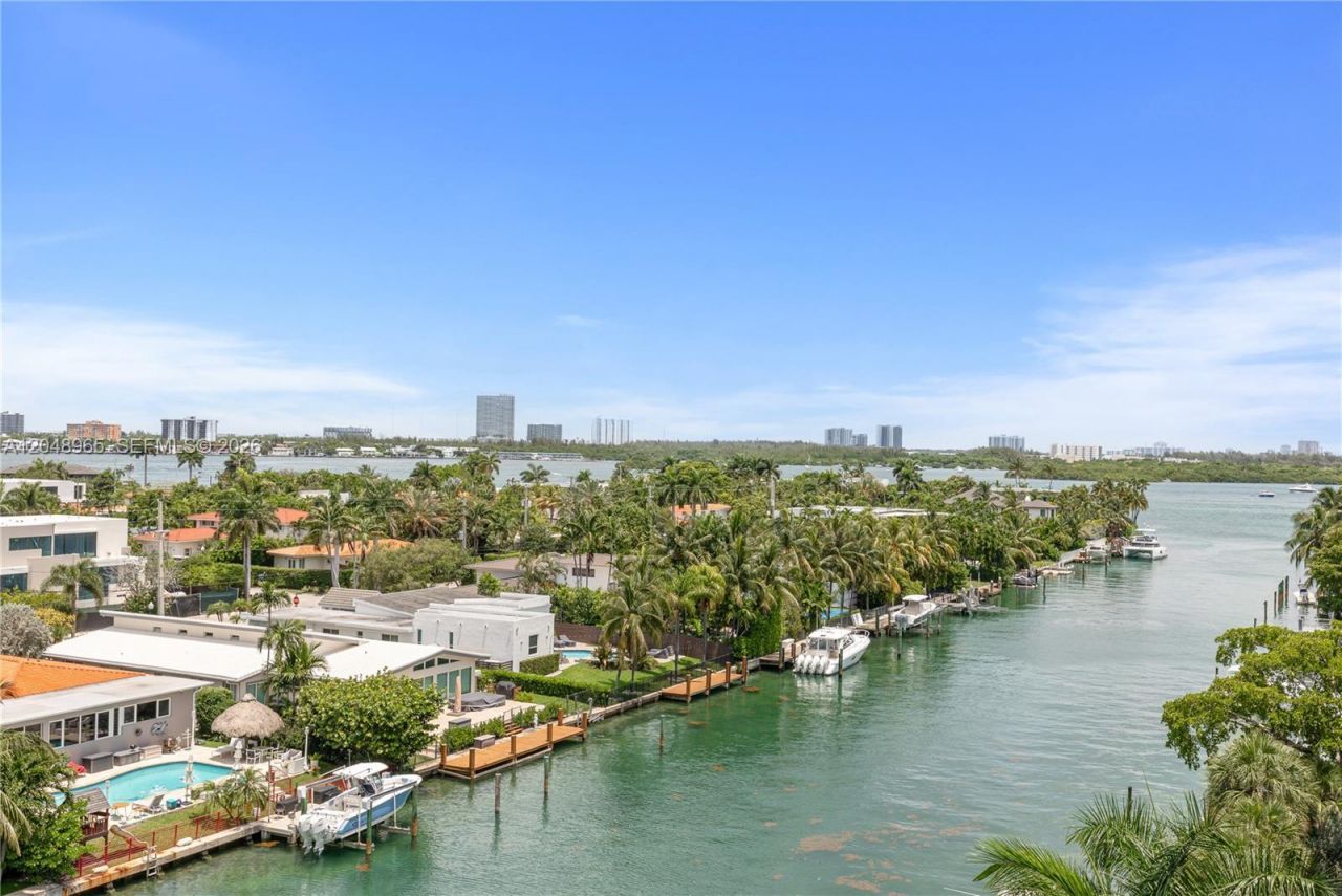 9940 W Bay Harbor Dr , Unit 7G-S, Bay Harbor Islands, FL 33154 Photo