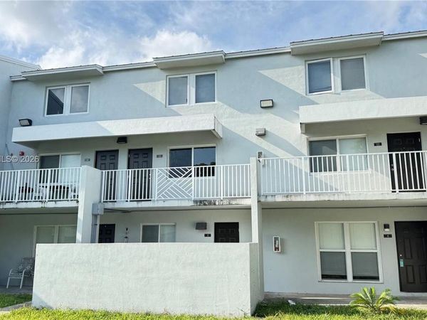 1955 NW 5th Pl , Unit 11, Miami, FL 33136