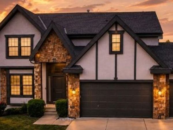1304 Aberdeen Circle, Raymore, MO 64083
