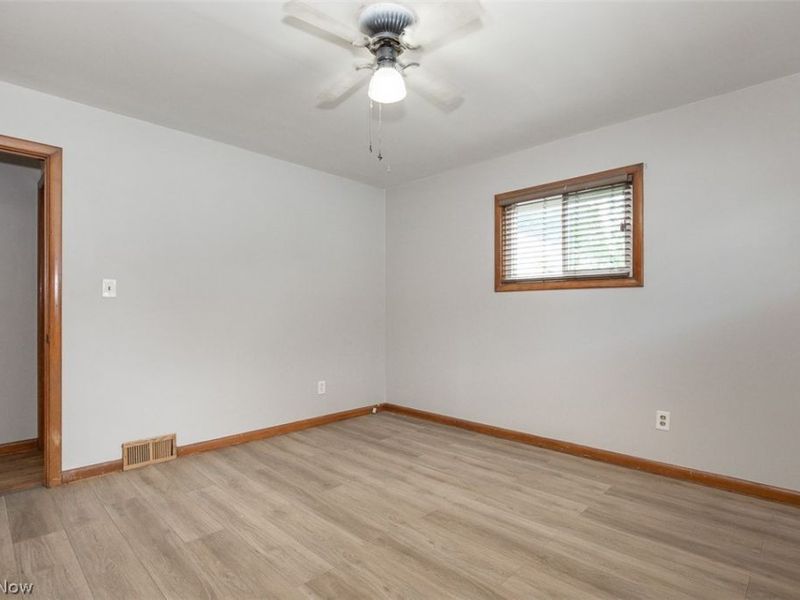 12811 Triskett Road, Cleveland, OH 44111 Photo 11
