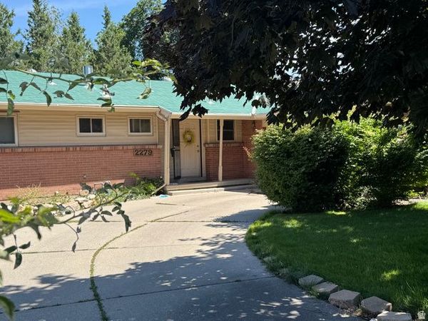 2279 E KELLER LN S, Millcreek, UT 84109