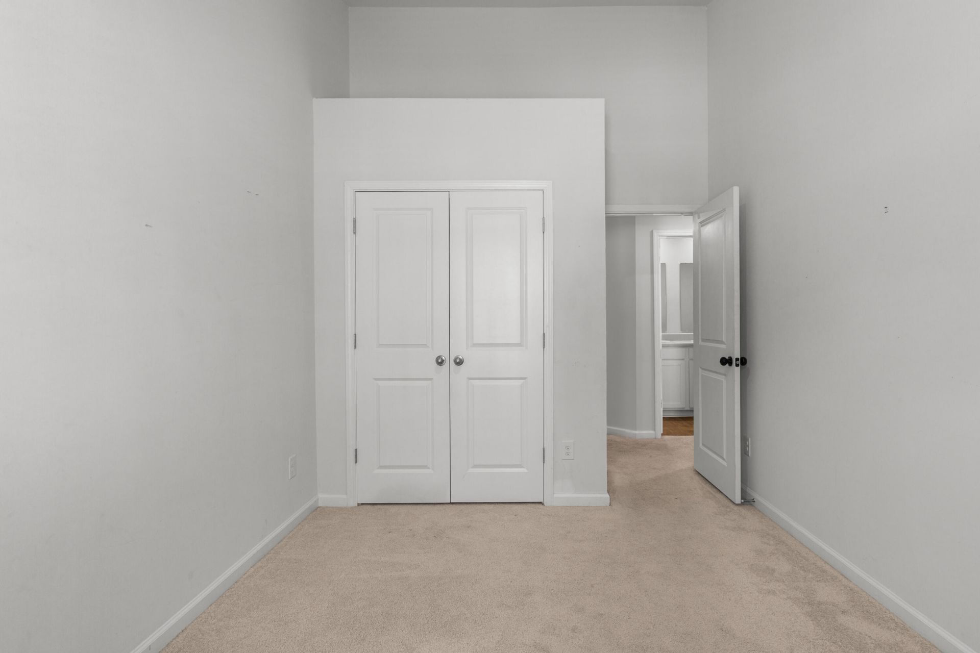 148 Rosefield Court Photo 15