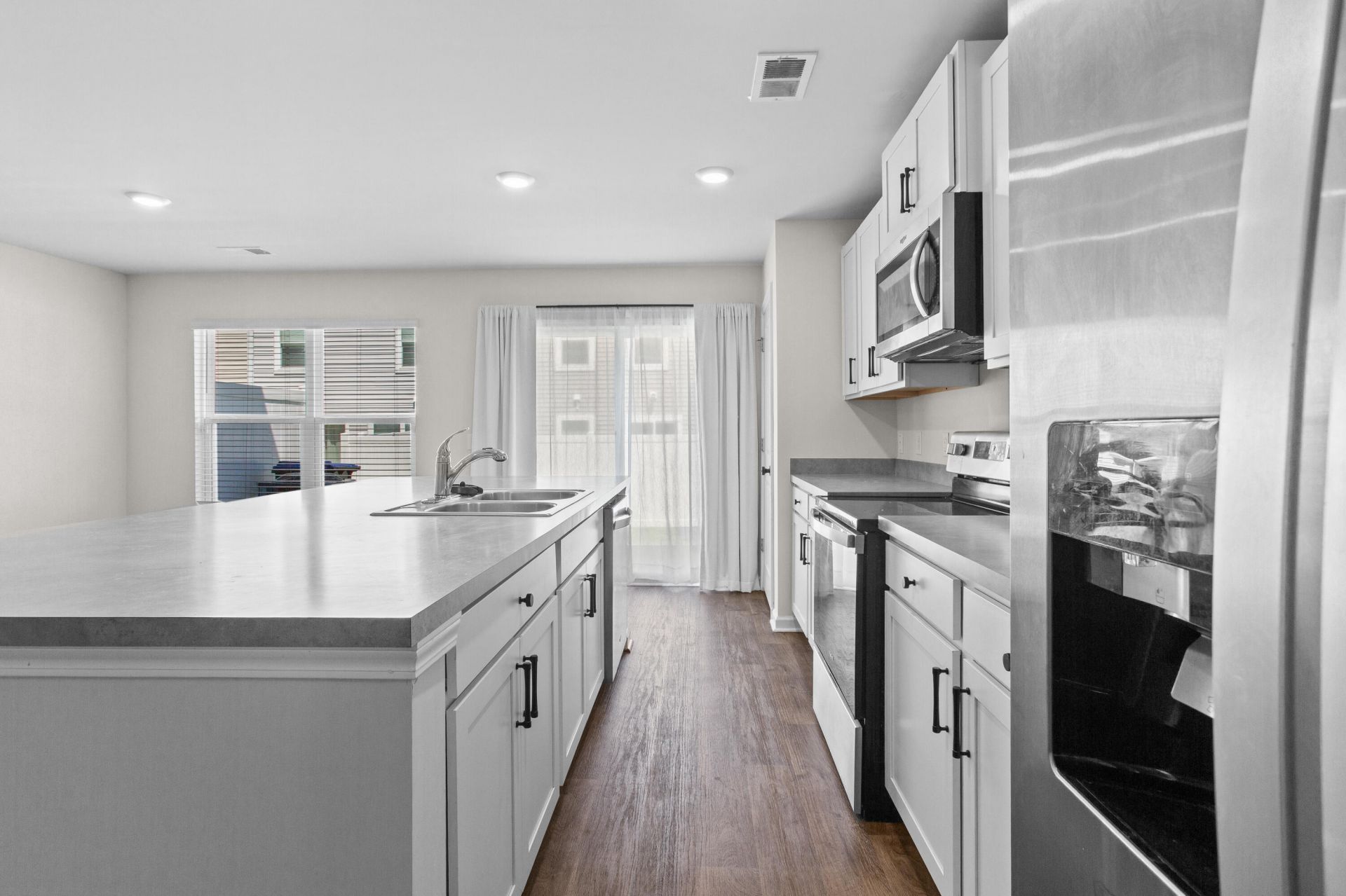 148 Rosefield Court Photo 5