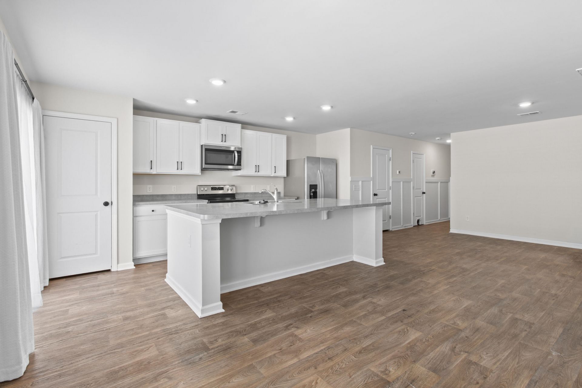 148 Rosefield Court Photo 8