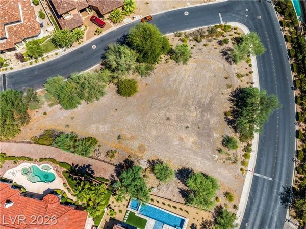 20 Camino Barcelona Place, Henderson, NV 89011