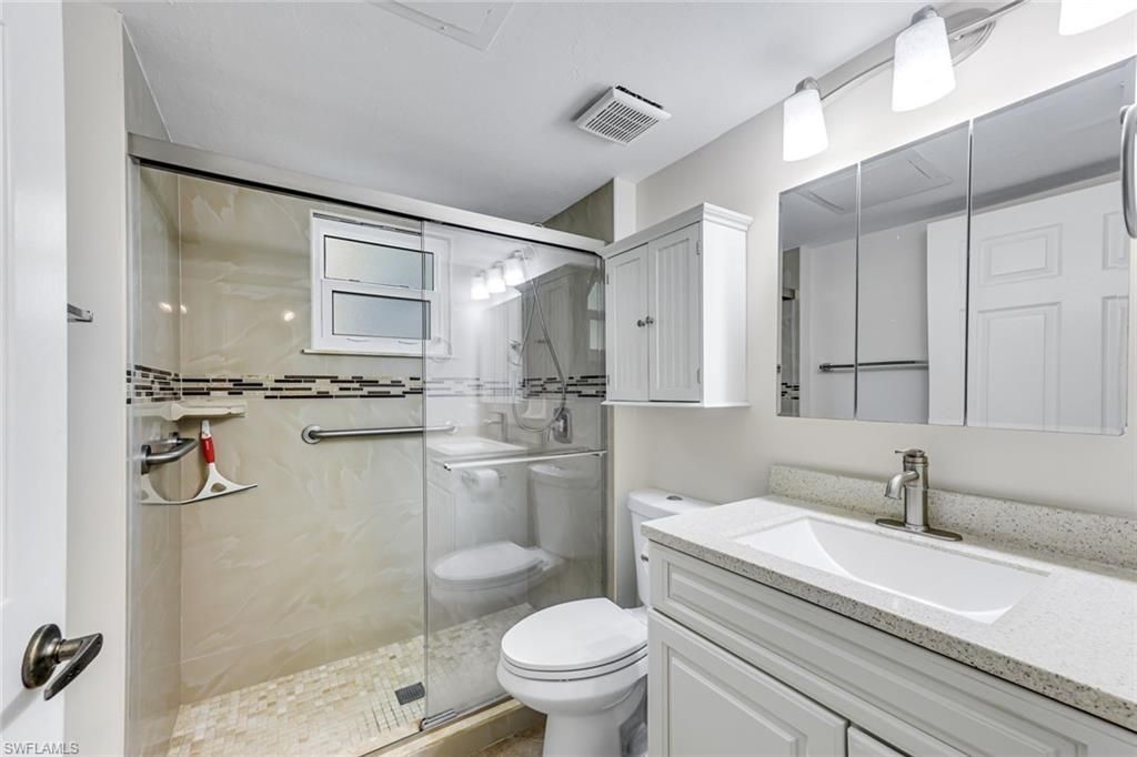 225 Robin Hood Cir , Unit 101, Naples, FL 34104 Photo