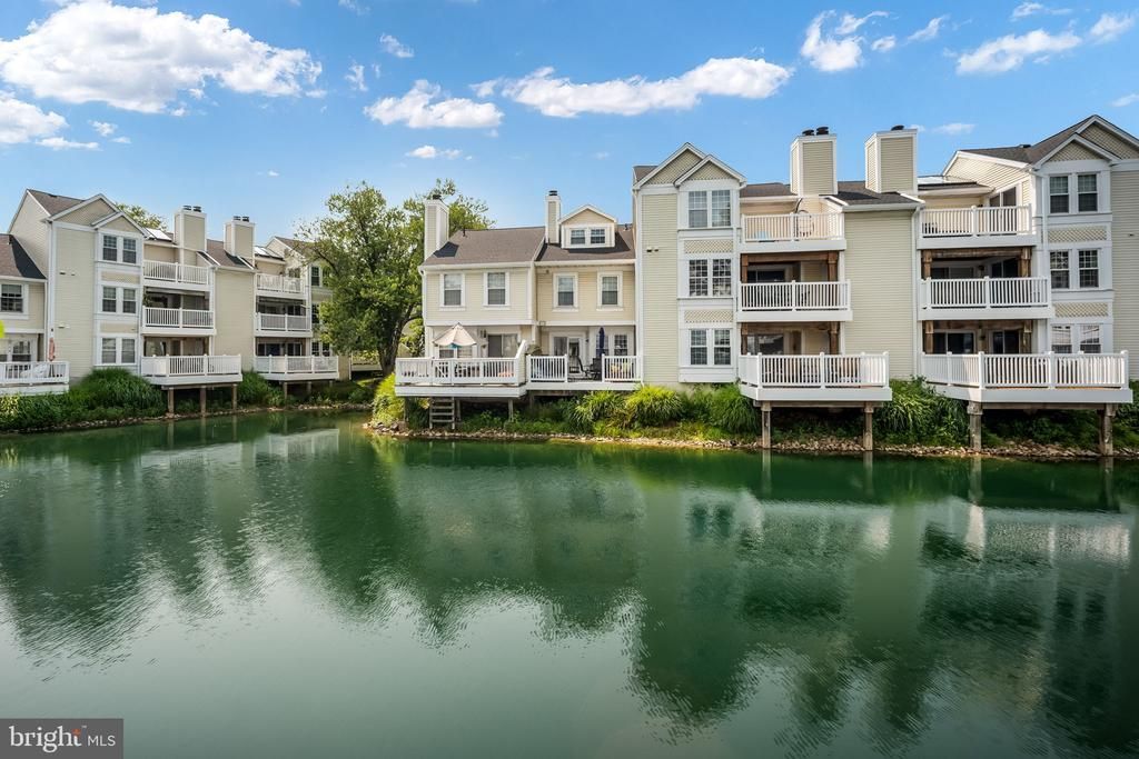 3349 Lakeside View Drive, Falls Church, VA 22041 Main Photo