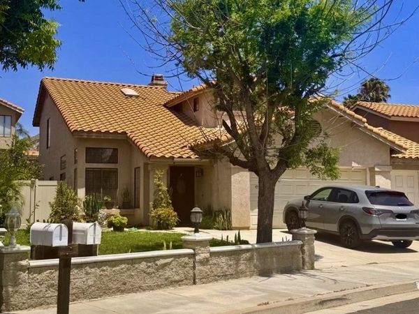2941 Argyle Circle, Corona, CA 92879