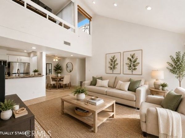 25761 Le Parc, Unit 82, Lake Forest, CA 92630
