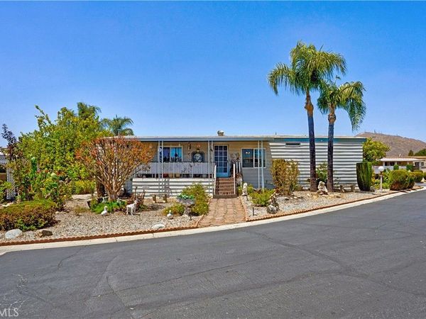 23820 Ironwood Avenue, Unit 15, Moreno Valley, CA 92557
