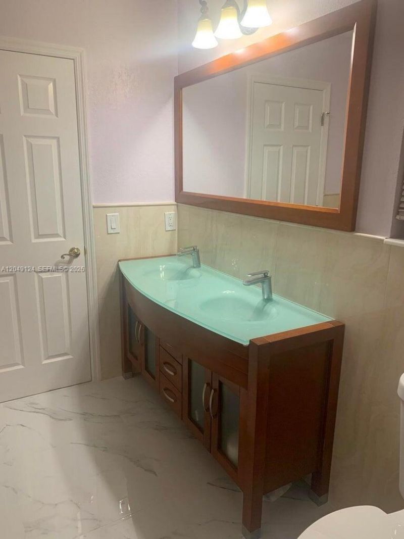 12948 NW 10th St , Miami, FL 33182 Photo