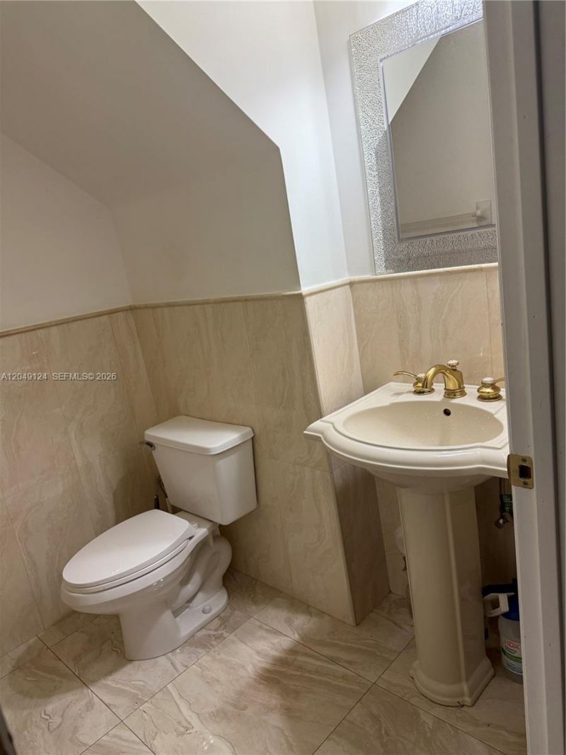 12948 NW 10th St , Miami, FL 33182 Photo
