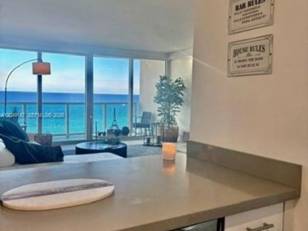 100 Bayview Dr, Unit 1906, Sunny Isles Beach, FL 33160